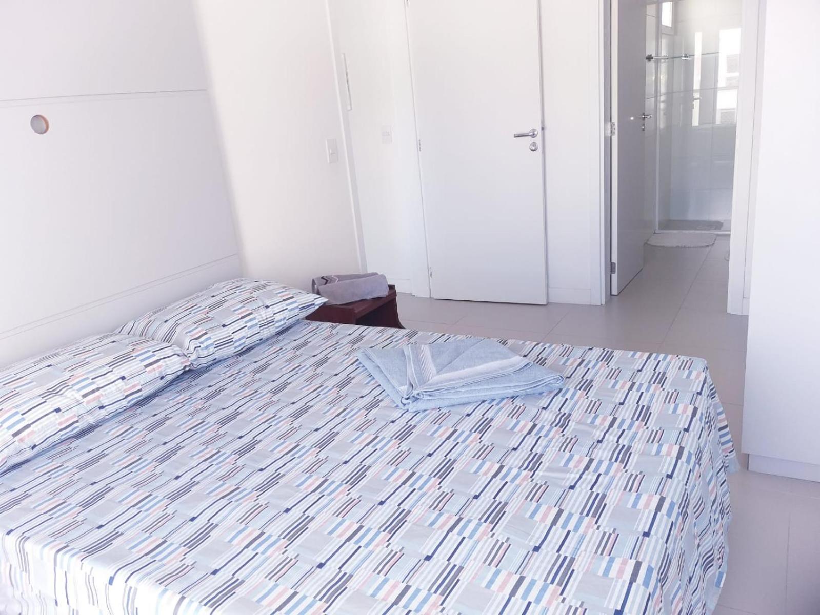 Apartamento Frente Para A Piscina A Uma Quadra Da Praia Florianópolis Exterior foto